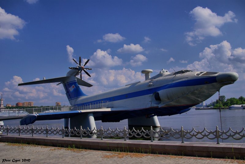 Лунь и орлёнок экраноплан