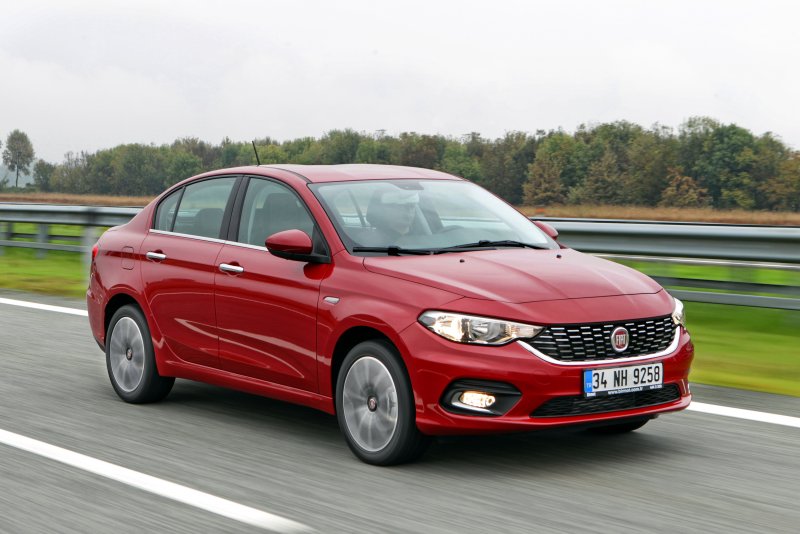Fiat Egea машина