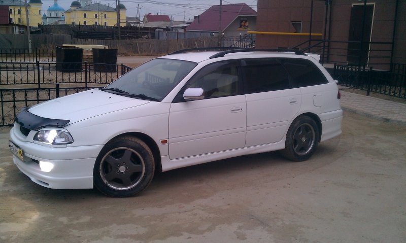 Toyota Caldina t210