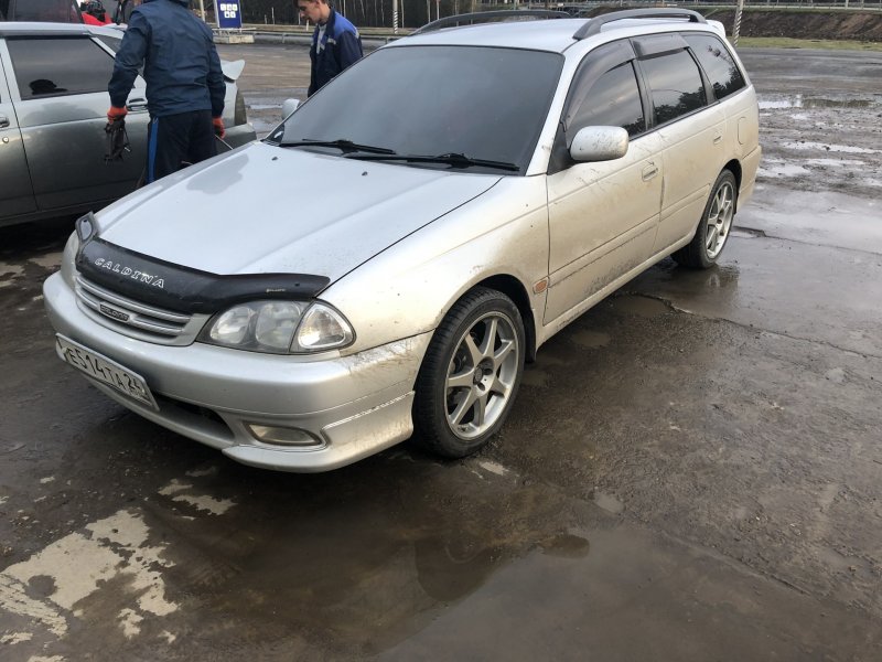 Toyota Caldina 210 кузов