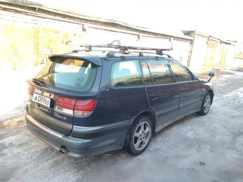 Toyota Caldina 215