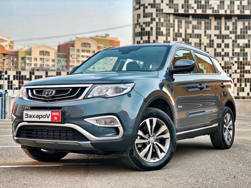 Китайский внедорожник Geely Atlas