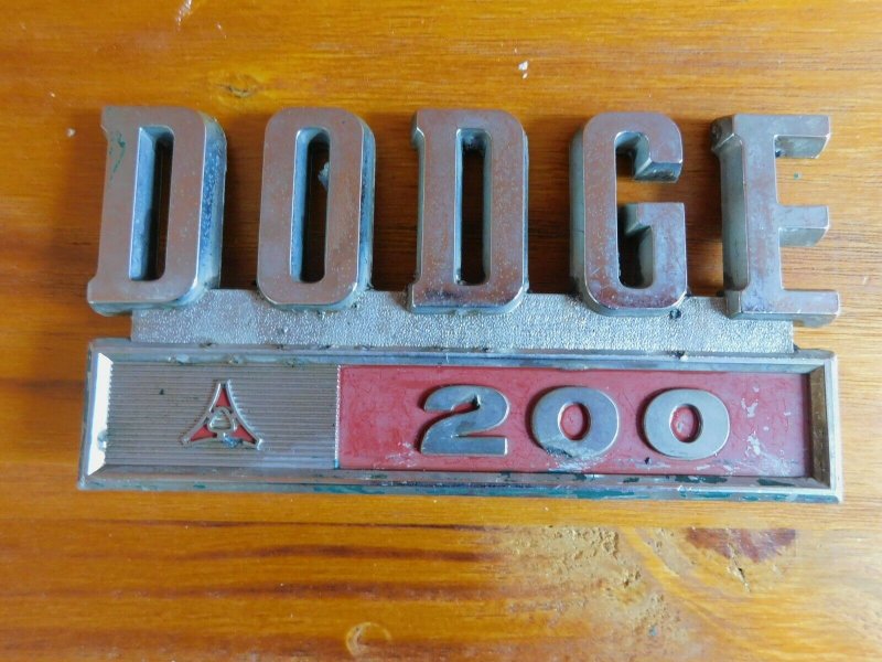 Логотип автомобиля dodge