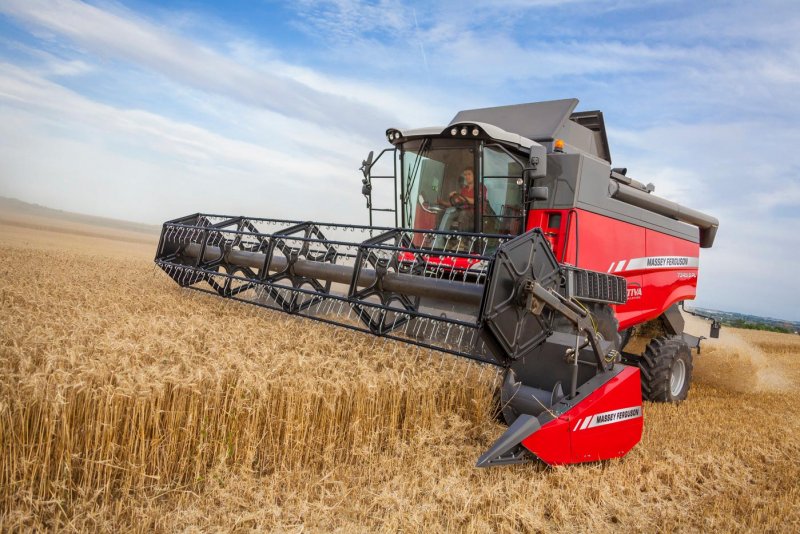 Зерноуборочный комбайн Massey Ferguson