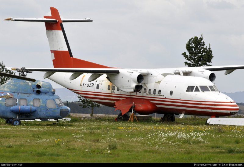 Самолет l 610g