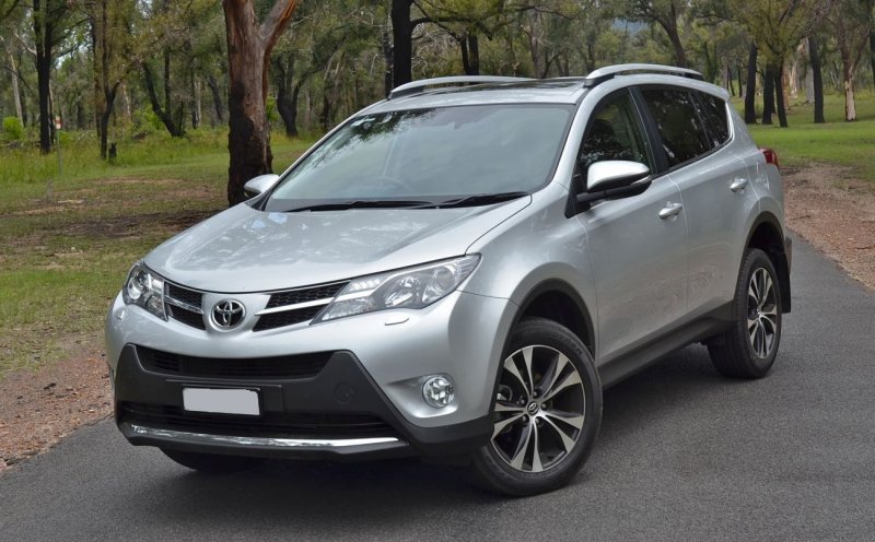 Тойота рав 4 2.0 МТ 2014