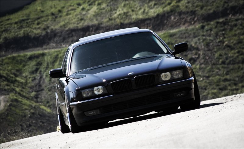 БМВ e38 бумер