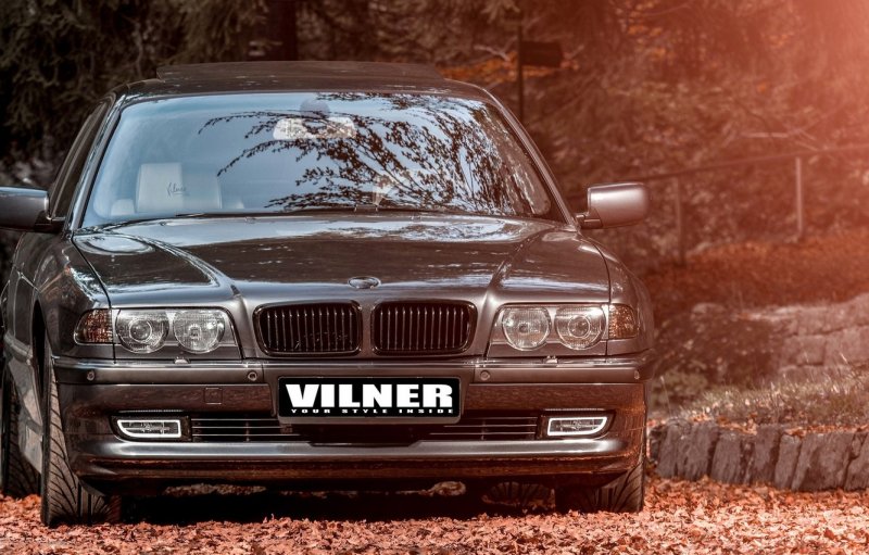 BMW e38 750i v12