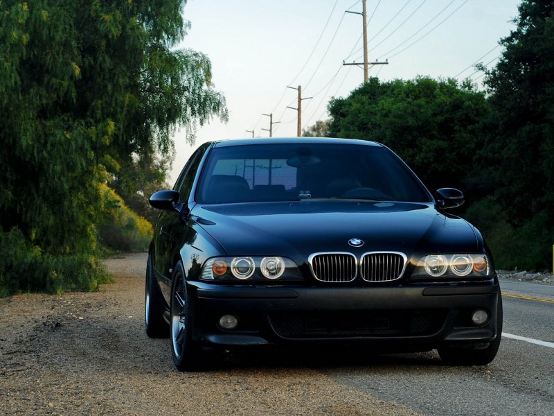 BMW e39 м5