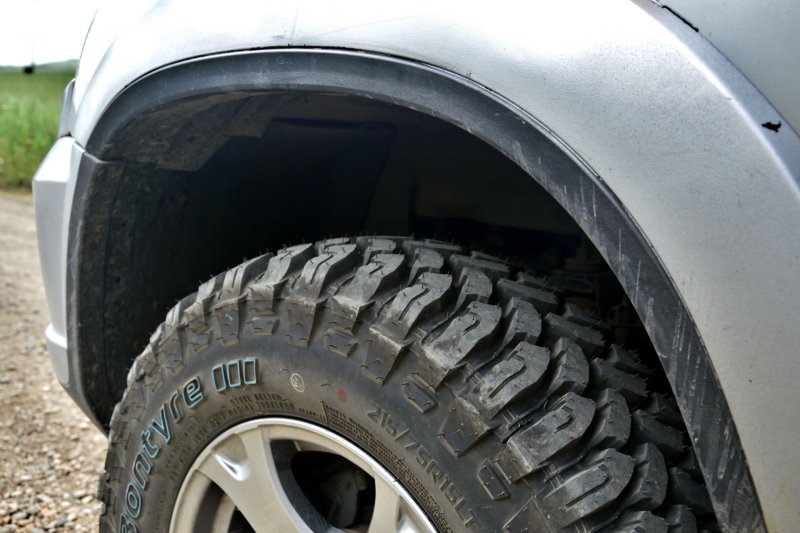 215/75 R15 MT на Шевроле Нива