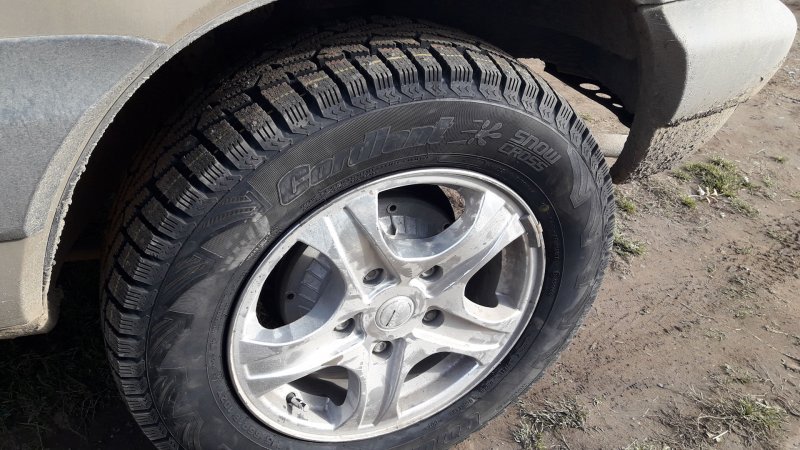 Нива Шевроле шины 215/65 r15