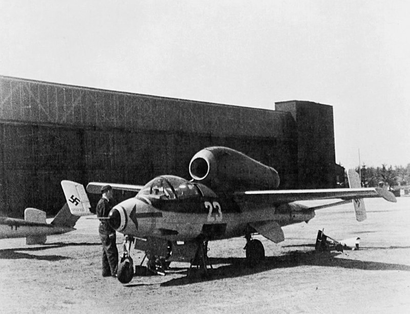 Heinkel he.162 «Salamander»
