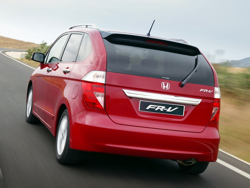 Honda. Fr-v 2004