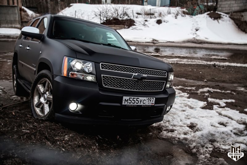 Chevrolet Tahoe черный матовый