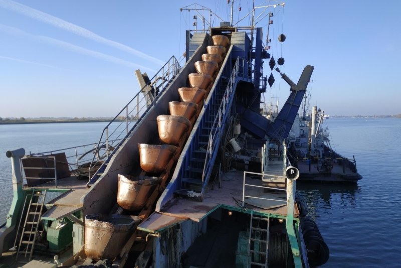Таганрог корабль ― памятник морякам Азовской флотилии