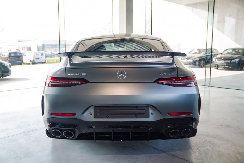 Mercedes AMG gt 43
