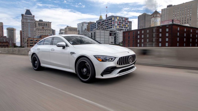 Mercedes Benz AMG gt 43