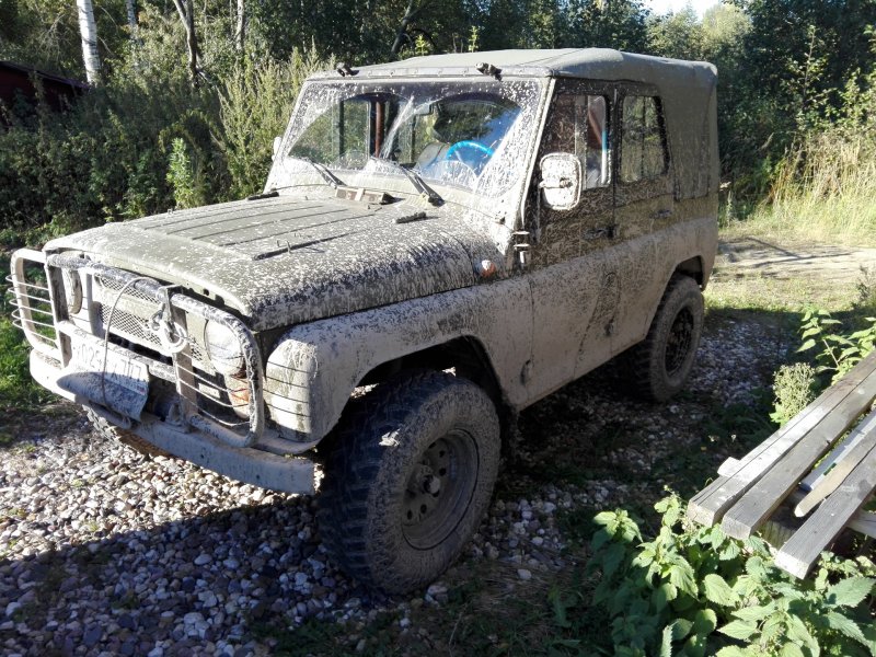 УАЗ 3151 В грязи