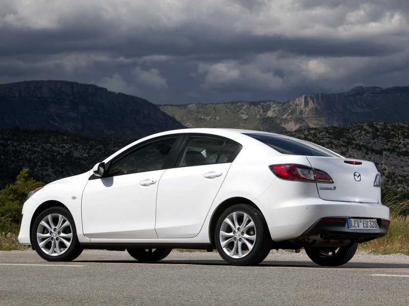 Mazda 3 2019 седан