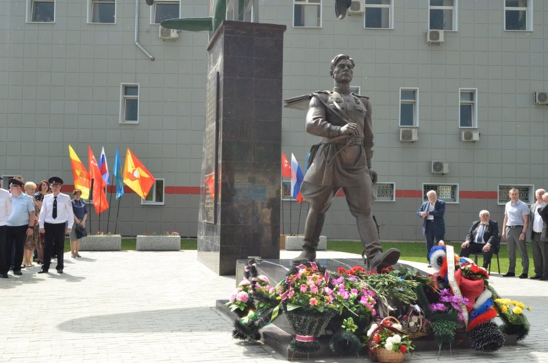 Поезд легендарный маресьев москва великий новгород