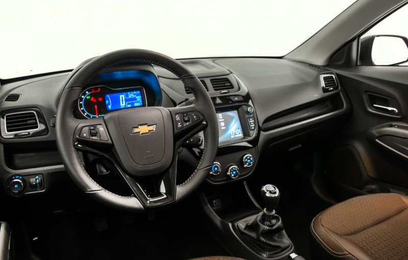 Chevrolet Cobalt 2019 салон