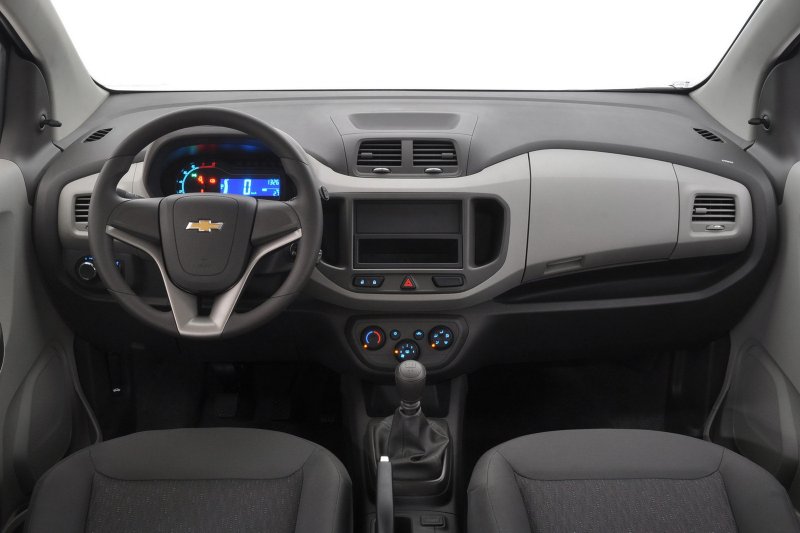 Chevrolet Cobalt LTZ салон
