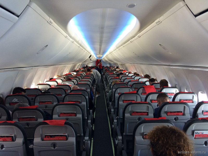 Самолет s7 Boeing 737-800