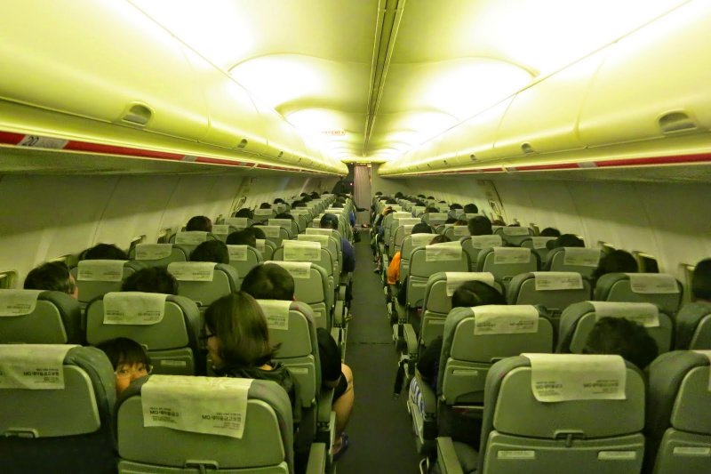 Boeing 737-500 s7 салон