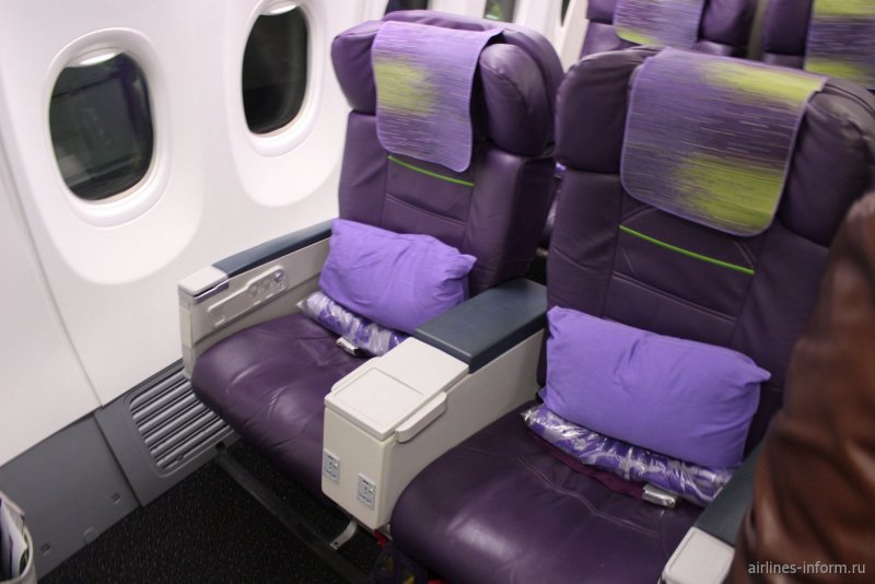 Boeing 737-500 s7 салон