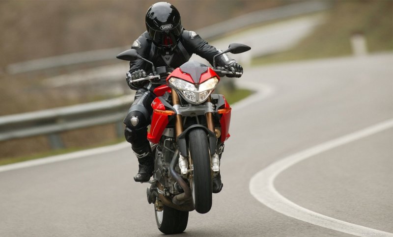 Benelli Tornado tre 1130 красный