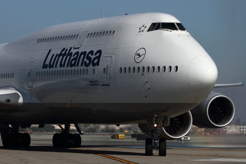 Боинг 747-800 Россия