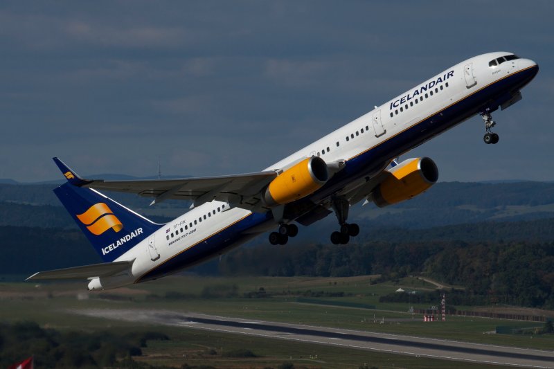 Boeing 757-100