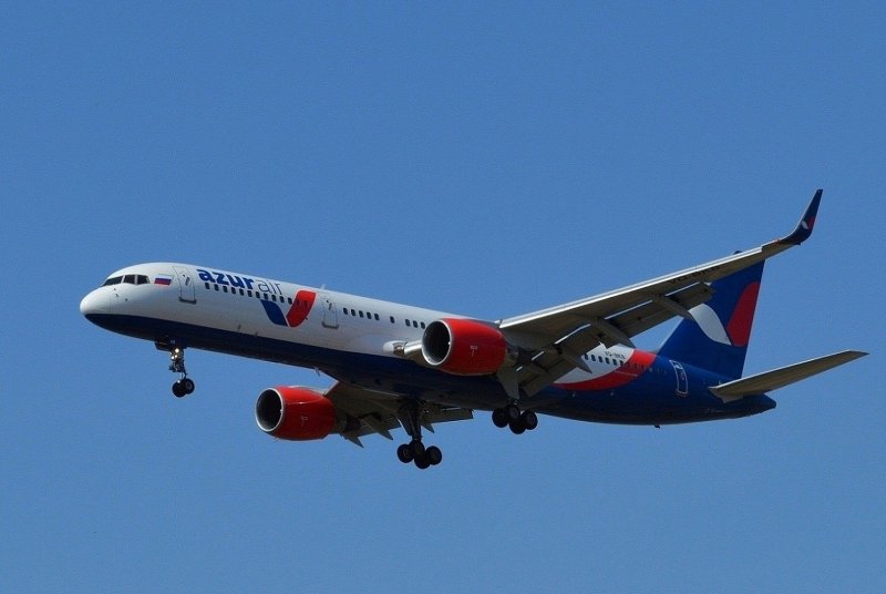 Боинг 757 и Маруся сравнение