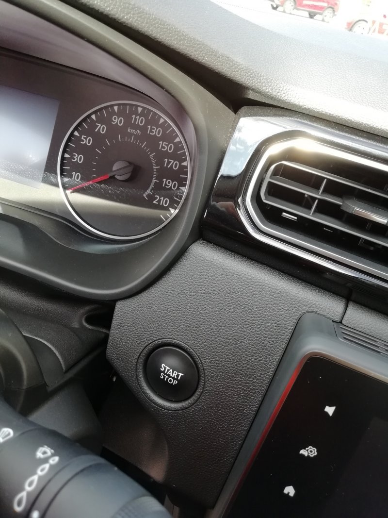 Renault Arkana 2019 салон