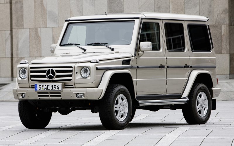 Mercedes-Benz g500 w463
