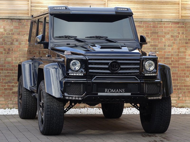 Мерседес-Бенц Гелендваген g500