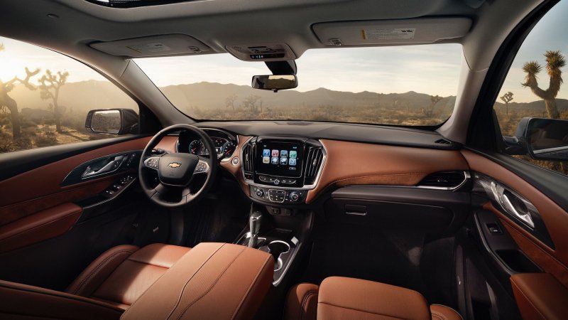 Chevrolet Traverse 2021 салон