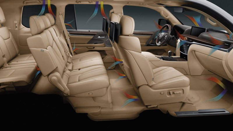 Lexus LX 570 Superior салон