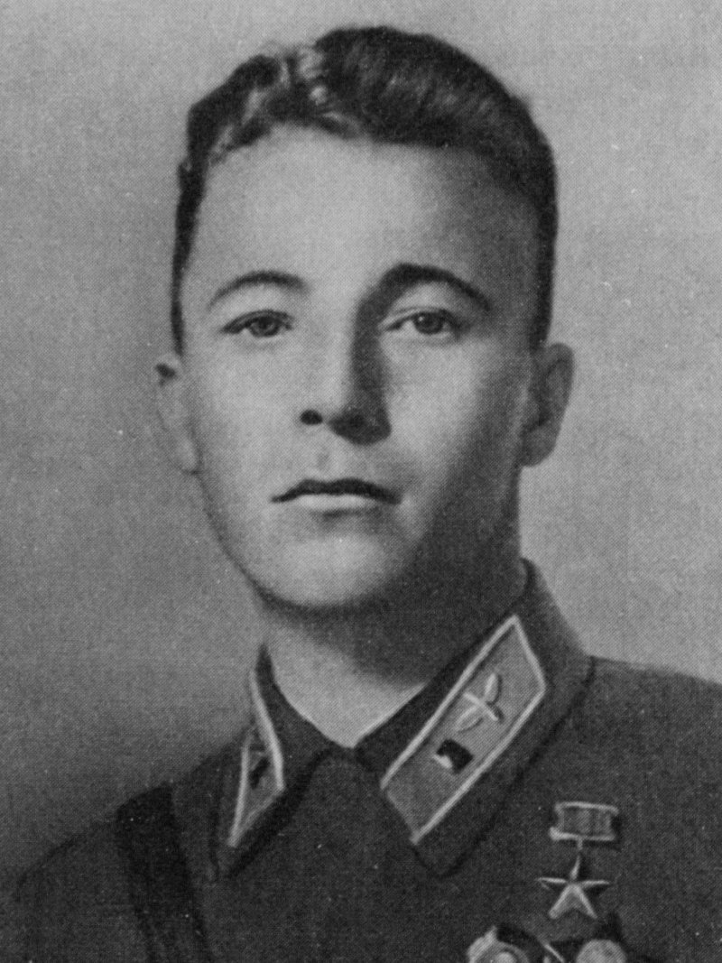 Герой Талалихин Виктор Васильевич