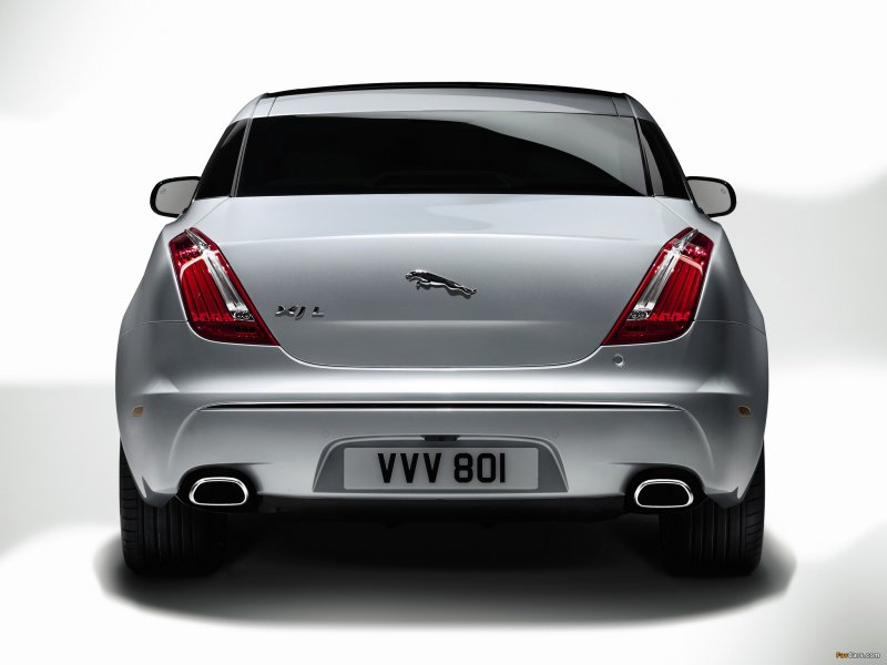 Jaguar XJ 2009 зад
