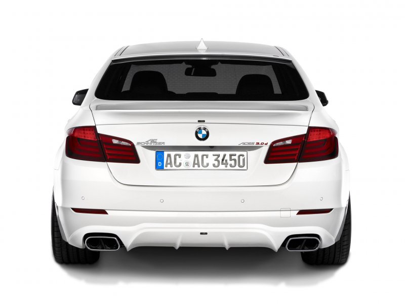 BMW f10 сзади
