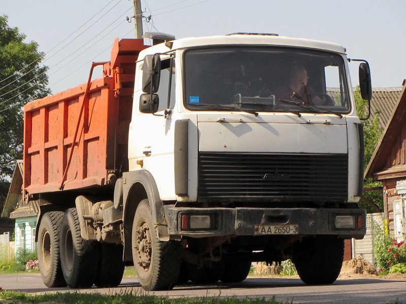 МАЗ 5516