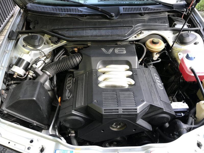 Audi a6 c6 2.4