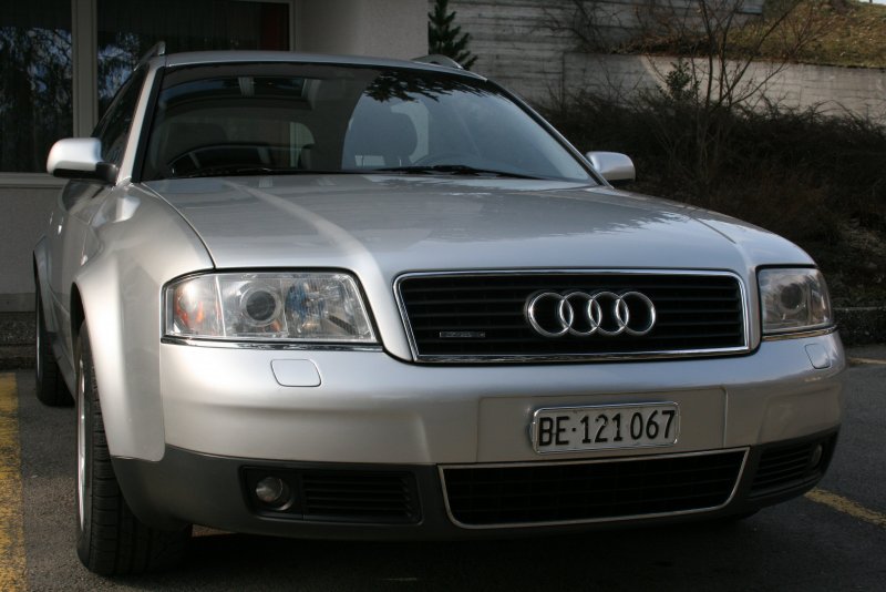 Ауди а6 4.2 quattro 1999