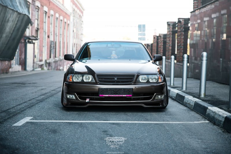Toyota Chaser 100