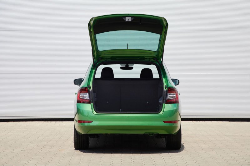 Skoda Fabia багажник