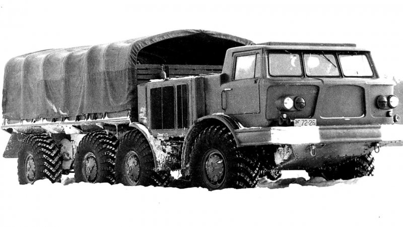 ЗИЛ 135 тягач