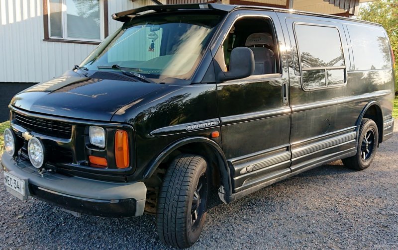 Chevrolet Express STARCRAFT