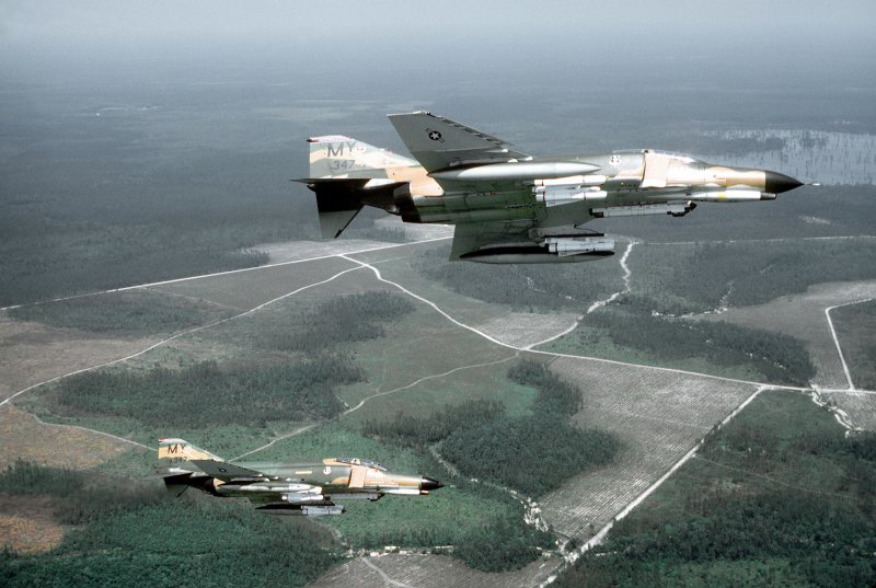 F4 Fantom AGM-65 Maveric