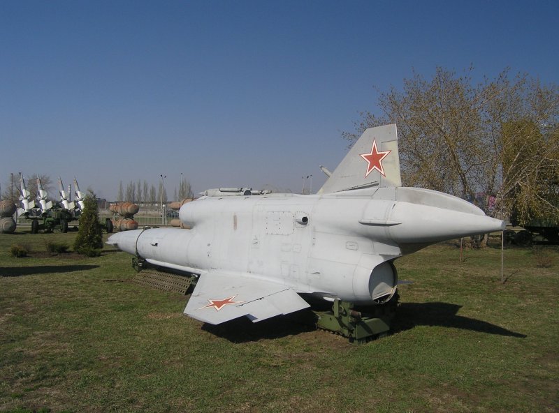 Беспилотный разведчик ту-141 «Стриж».